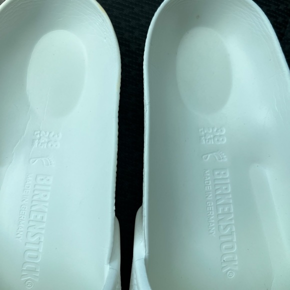 Birkenstock Classic White Slides - Picture 2 of 3